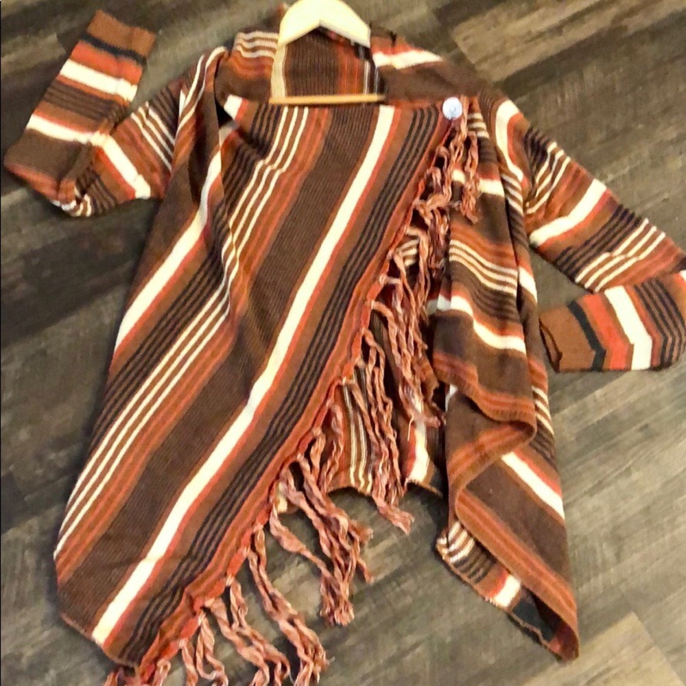 Santa Fe Fringed Wrap Cardigan Sweater - Picture 4 of 6
